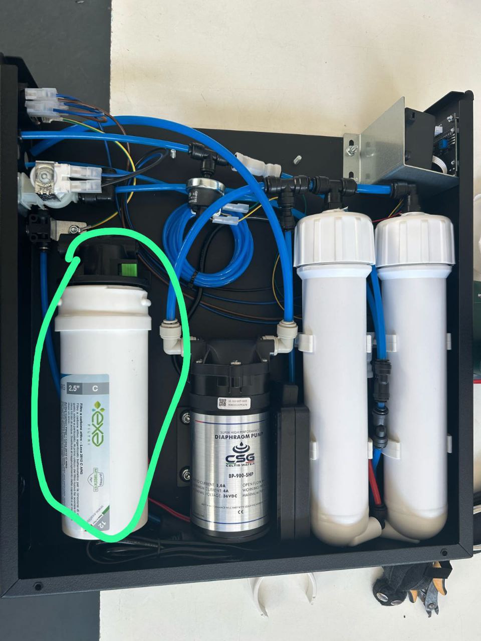 Umkehrosmose Anlage Feirrera Elegance von Innen